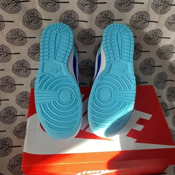 Mike Rubber Colorblock Low-Top Blue Sneakers
